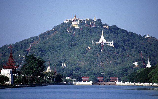 Mandalay Nan Aduhai (1)