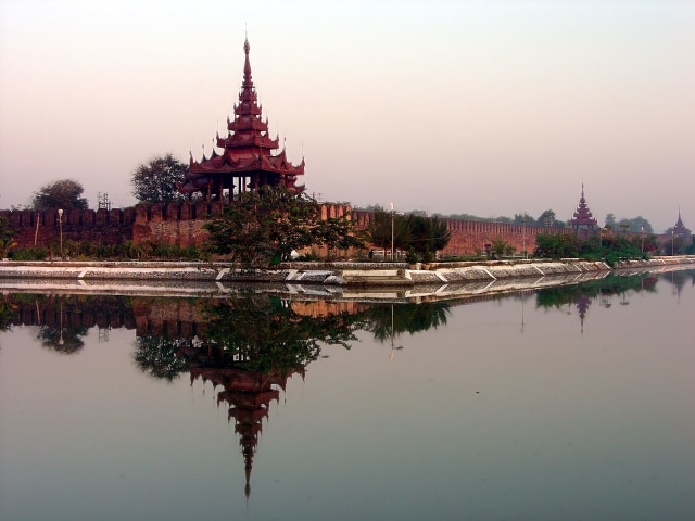 Mandalay Nan Aduhai (3)