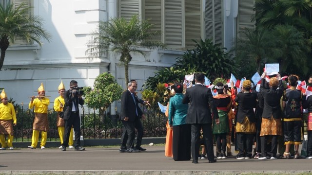 Presiden Joko Widodo menyambut kedatangan Presiden Federasi Mikronesia di Istana Bogor. (Foto: Yudhistira Amran Saleh/kumparan)