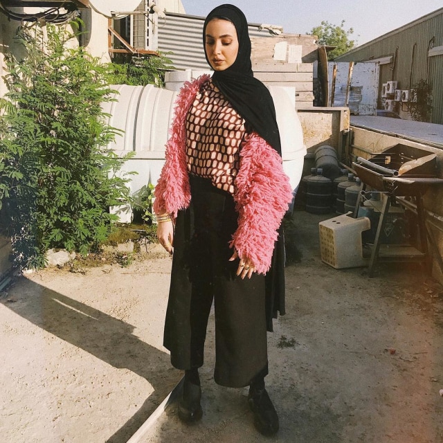 Gaya Berbusana Leena Al Ghouti (Foto: Instagram @leenalghouti)