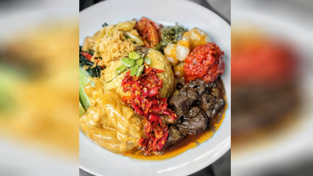 Nasi Padang (Foto: Instagram @the.lucky.belly)