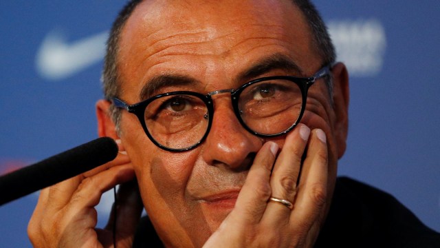 Sarri, pelatih baru Chelsea. (Foto: Reuters/John Sibley)