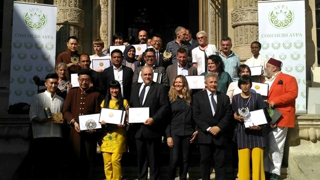 Presiden AVPA, Philippe Juglar berfoto bersama. (Foto: Dok. AVPA)