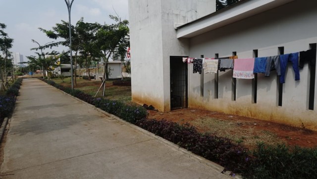 Jemuran di Taman Kalijodo, Jumat (20/7/2018) (Foto: Irfan Adi Saputra/kumparan)