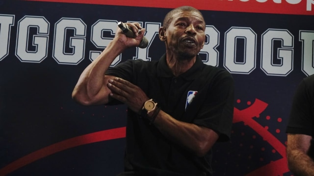 Muggsy Bogues di GOR PB Djarum, Jakarta Barat (Foto: Irfan Adi Saputra/kumparan)