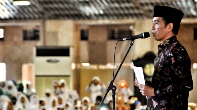 Presiden Joko Widodo memberikan sambutan di hari santri. (Foto: Setkab.go.id)