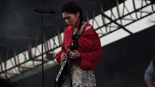 Isyana Sarasvati di We The Fest 2018 (Foto: Garin Gustavian Irawan/kumparan)