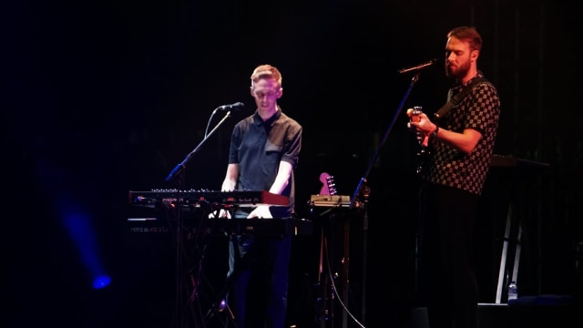 Penampilan Honne di hari kedua We The Fest 2018 Foto: Garin Gustavian Irawan