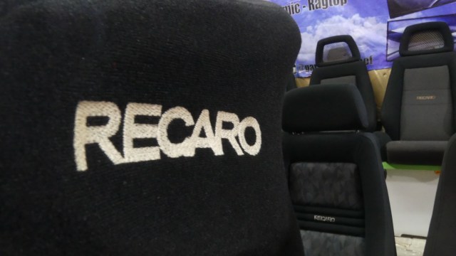 Jok Recaro bekas Foto: Aditya Pratama Niagara/kumparanOTO
