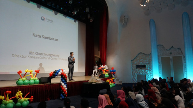 Direktur KCC Indonesia, Chun Young Poung, memberikan sambutan di acara ulang tahun KCC yang ke-7, Jakarta, Sabtu (21/7). (Foto: Masajeng Rahmiasri/kumparan)