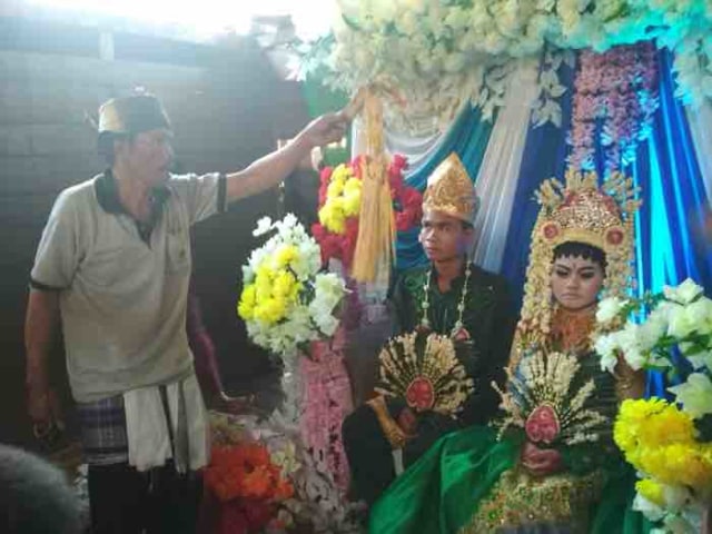 Mahalnya Mahar Pernikahan Dayak Meratus