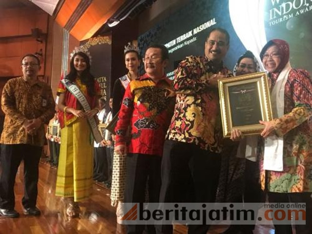 Surabaya Raih Yokatta Wonderfull Indonesia Tourism Award 2018