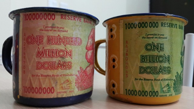 Uang Triliunan Jadi Souvenir (3)