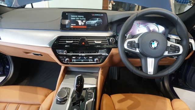 Bagian kemudi All New BMW seri 5 Touring (Foto: Helmi Afandi Abdullah/kumparan)