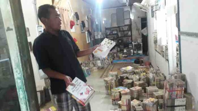 Geliat Penjualan Buku Bekas di Banjarmasin