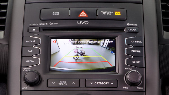 Kamera mundur pada mobil (Foto: dok. Hyundai)