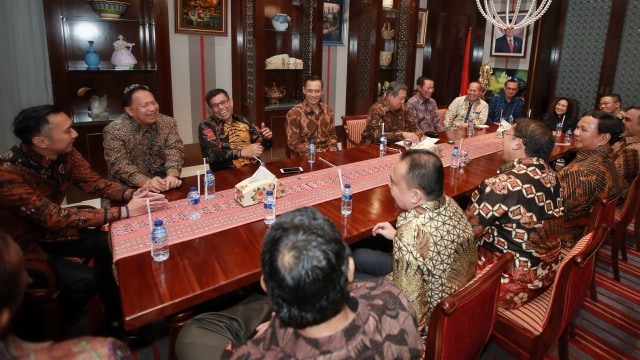 Pertemuan elite Demokrat dan Gerindra di Mega Kuningan, Jakarta, Selasa (24/7/2018). (Foto: Dok. Istimewa)