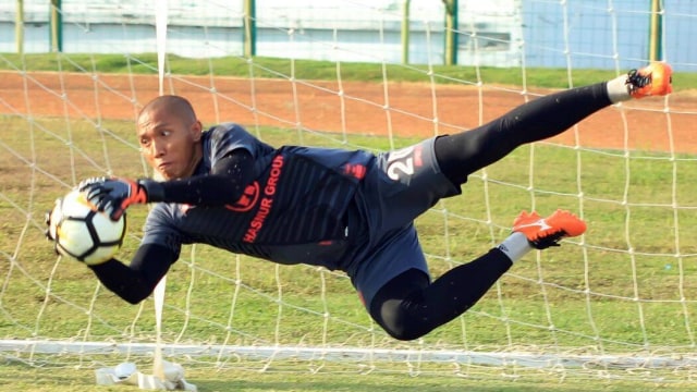 Kiper Barito Putera, Aditya Harlan (Foto: Instagram/Aditya_Harlan)