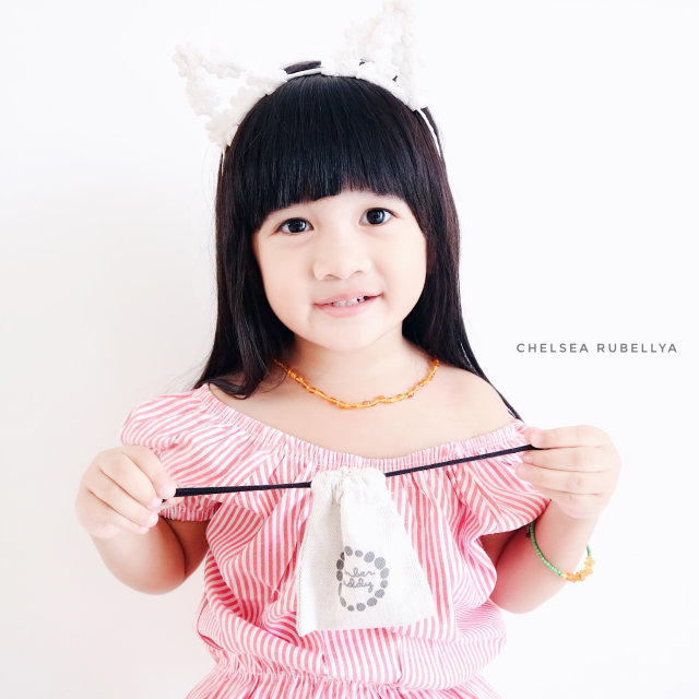 Review Bunda Ceci : Kalung dan Gelang Amber  (1)