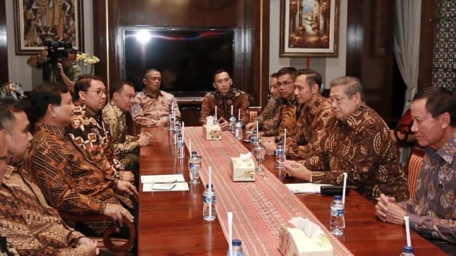 Pertemuan elite Demokrat dan Gerindra di kediaman SBY, Mega Kuningan, Jakarta. (Foto: Instagram @ahy_lovers)