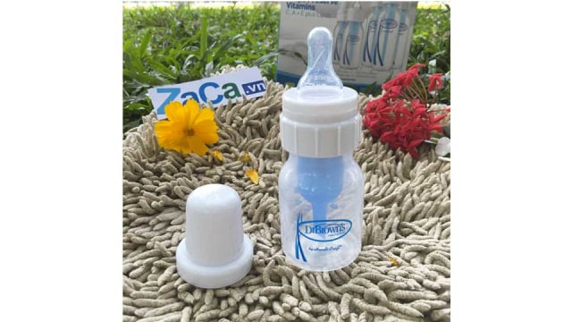 Berapa Banyak Bayi Minum Susu dalam Sehari? (2)