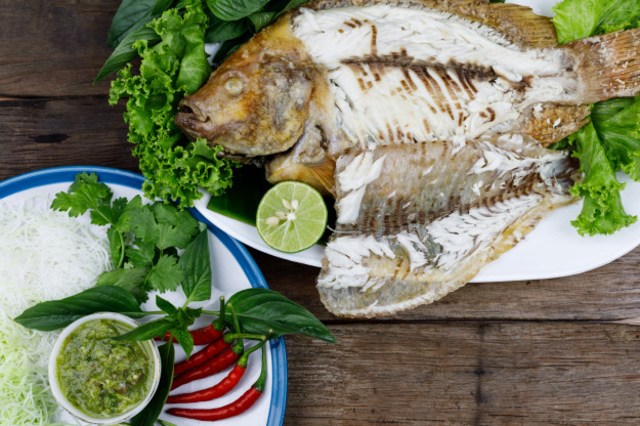 ilustrasi ikan goreng (Foto: dok.freepik.com)
