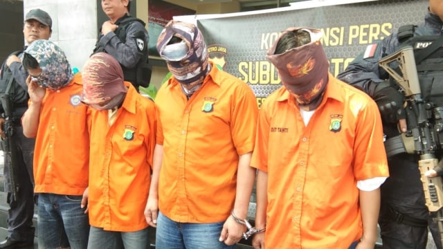 Rilis kasus penembakan di Teluk Gong (28/7). (Foto: Dok. humas PMJ)