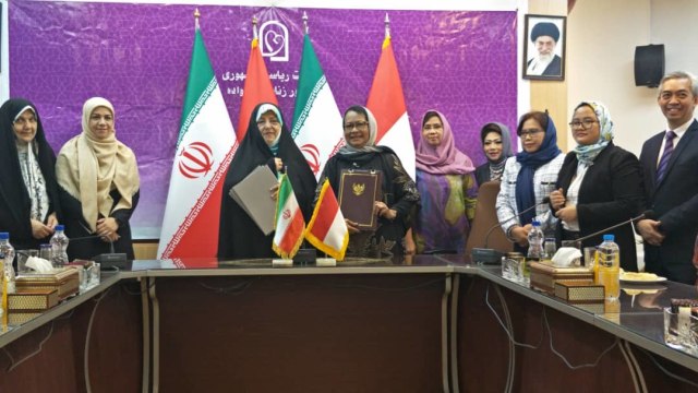 MoU antara Menteri PPPA dan Wapres Iran mengenai pemberdayaan perempuan, perlindungan anak, dan ketahanan keluarga. (Foto: Dok KBRI Teheran)