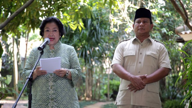 Megawati dan Prabowo saat Pilpres 2009 (Foto: AFP/Romeo Gacad)