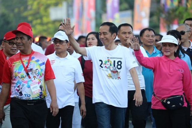 Panpel Jalan Sehat Jokowi Sebut Pemenang Rumah dan Mobil Belum Ada