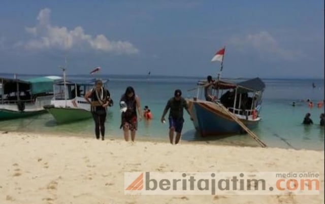 Bangun Spot Diving Pulau Gili Labak, Libatkan Masyarakat Setempat