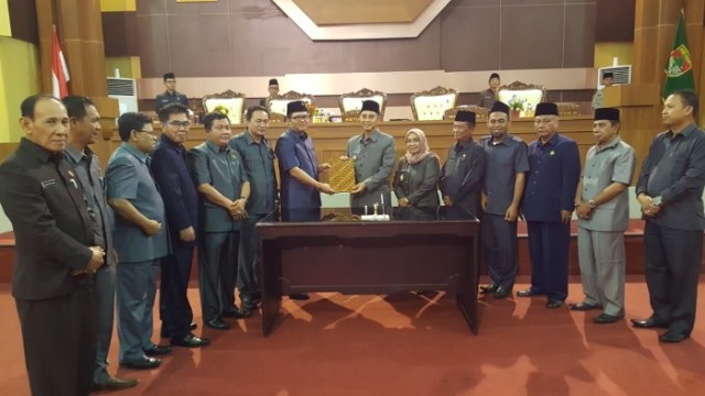 Bupati Musi Rawas Ajukan Raperda Pembubaran Dua BUMD. Ini Alasannya?