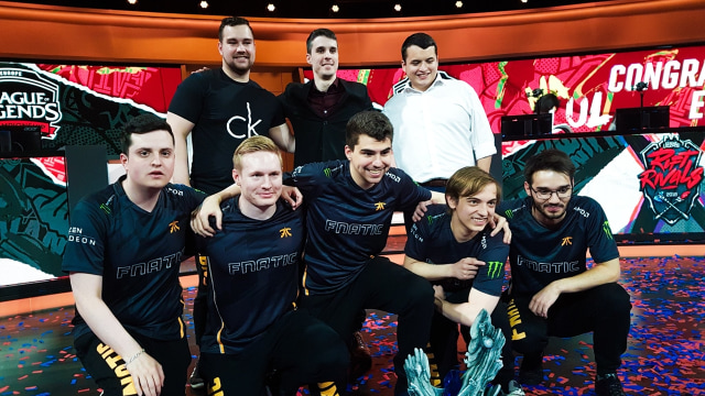 Tim e-Sports Fnatic. (Foto: Twitter/Fnatic)