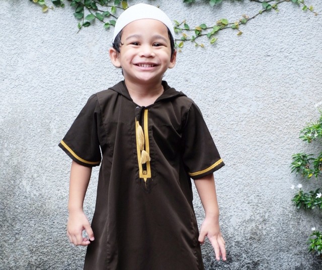 Curi Gaya Tengku Adam Al Fatih, Bikin Si Kecil Makin Menggemaskan