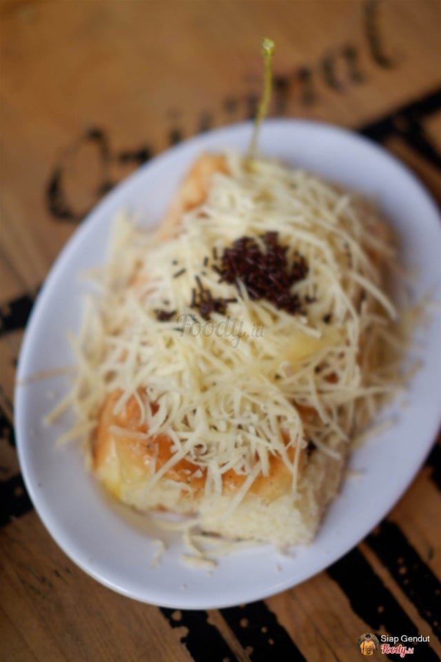 7 Kedai Roti Bakar yang Cocok Untuk Hangout Murah Meriah Bersama Teman! (2)