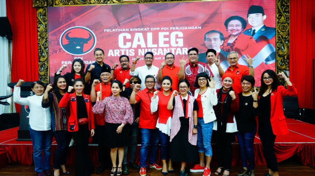 Krisdayanti Nyaleg lewat PDIP (Foto: IG @krisdayantilemos)