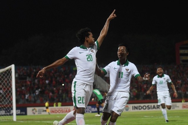5 Fakta Fakhri Husaini, Pelatih Timnas U-16 yang Mencuri Perhatian (5)