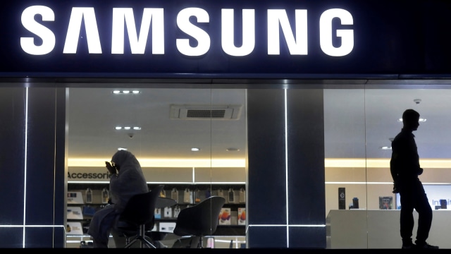 Ilustrasi gerai Samsung Foto: REUTERS/Adnan Abidi