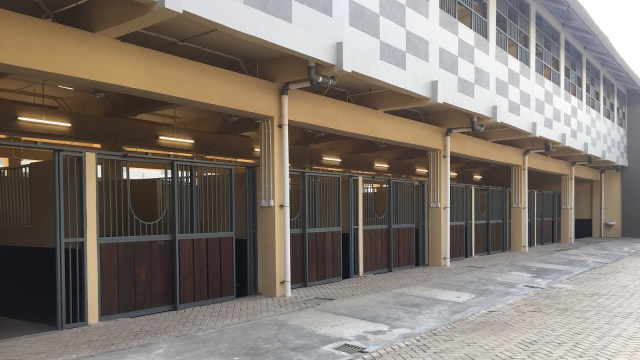 Anies Resmikan Jakarta International Equestrian Park Pulomas, Kamis (2/8). (Foto:  Fachrul Irwinsyah/kumparan)