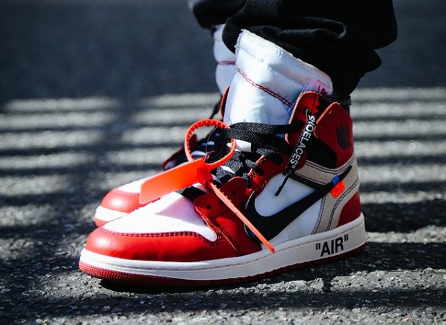 Sepatu Hypebeast yang Mahalnya Tak Masuk Akal! (5)