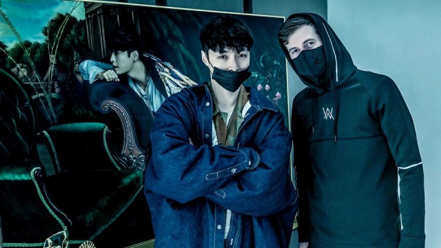 Lay EXO dan Alan Walker. (Foto: Facebook/@alanwalkermusic)