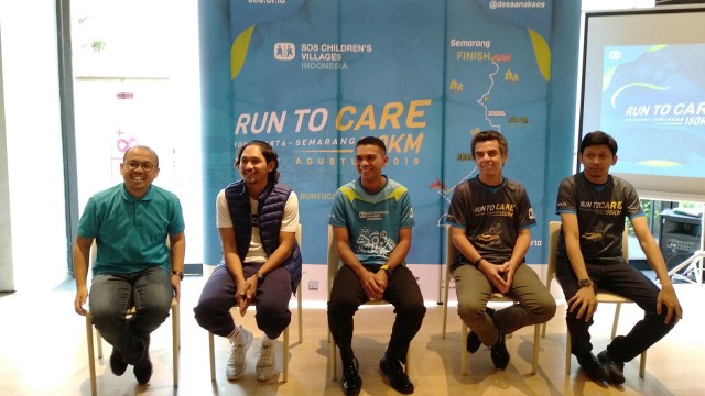 Sogi dan Ibnu Jamil di konferensi pers Run to Care 2018, Kamis (2/8). (Foto: Alexander Vito Edward Kukuh/kumparan)