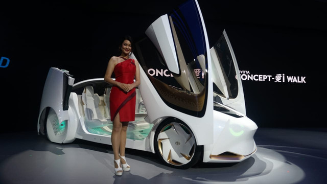 Toyota Concept - i Walk (Foto: Iqbal Firdaus/kumparan)