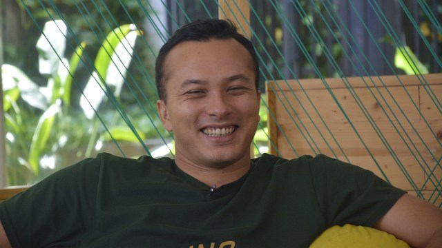 Nicholas Saputra di kumparan, Jumat (3/8). (Foto: Nadia K. Putri/kumparan)