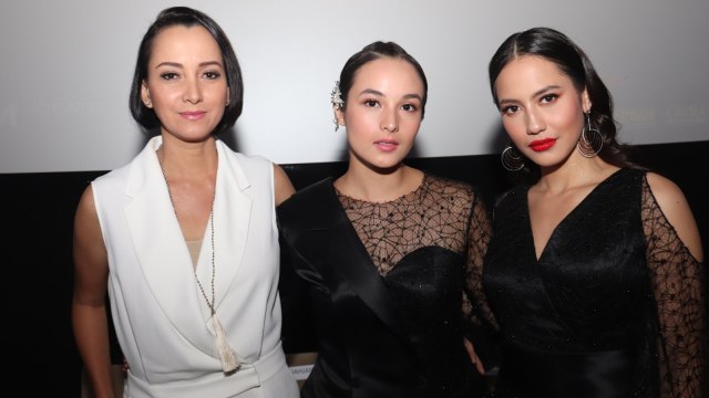 Elena Zvezdina tomonidan kashta tikish Elena Zvezdina tomonidan kashta tikish