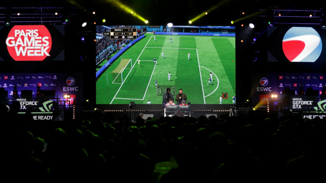 Kompetisi game yang dikategorikan sebagai eSports. (Foto: AFP/THOMAS SAMSON)