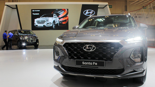 Mobil Hyundai Santa Fe pada pameran GIIAS 2018 di ICE, BSD, Tangerang, Jumat (4/8). (Foto: Alfons Hartanto/kumparan)