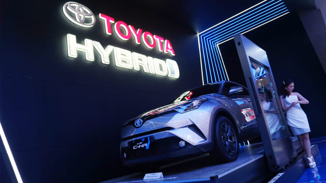 Mobil Toyota C-HR pada pameran GIIAS 2018 di ICE, BSD, Tangerang, Sabtu (4/8). Foto: Aditia Noviansyah/kumparan
