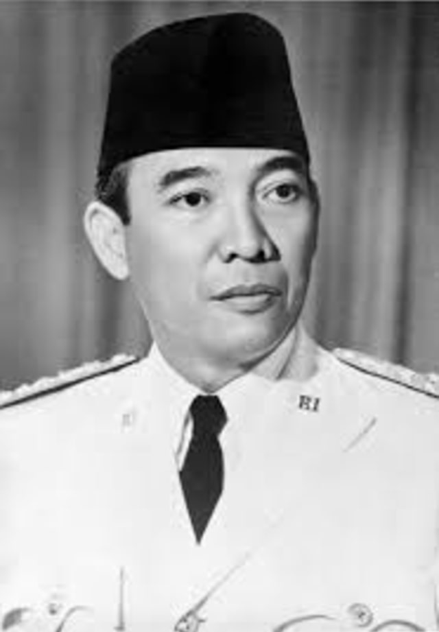 Pesona Bung Karno dari Magribi hingga Samarkand