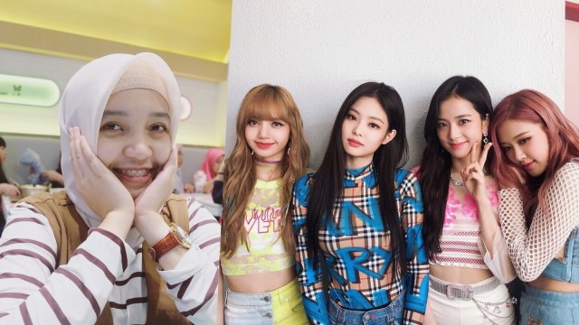 Intan Khasanah dan Blackpink (Foto: Intagram @intankhasanahIntagram dan @blackpinkofficial)
